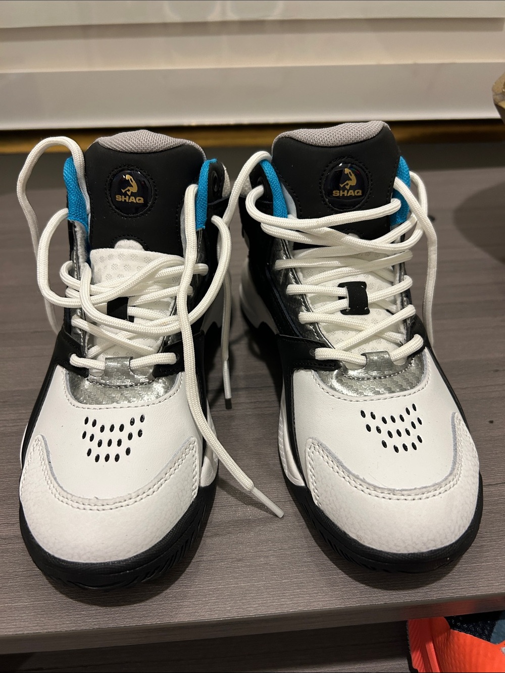 Kids' White and Black High-Top Shaq Basketball Shoes with Blue Accent
